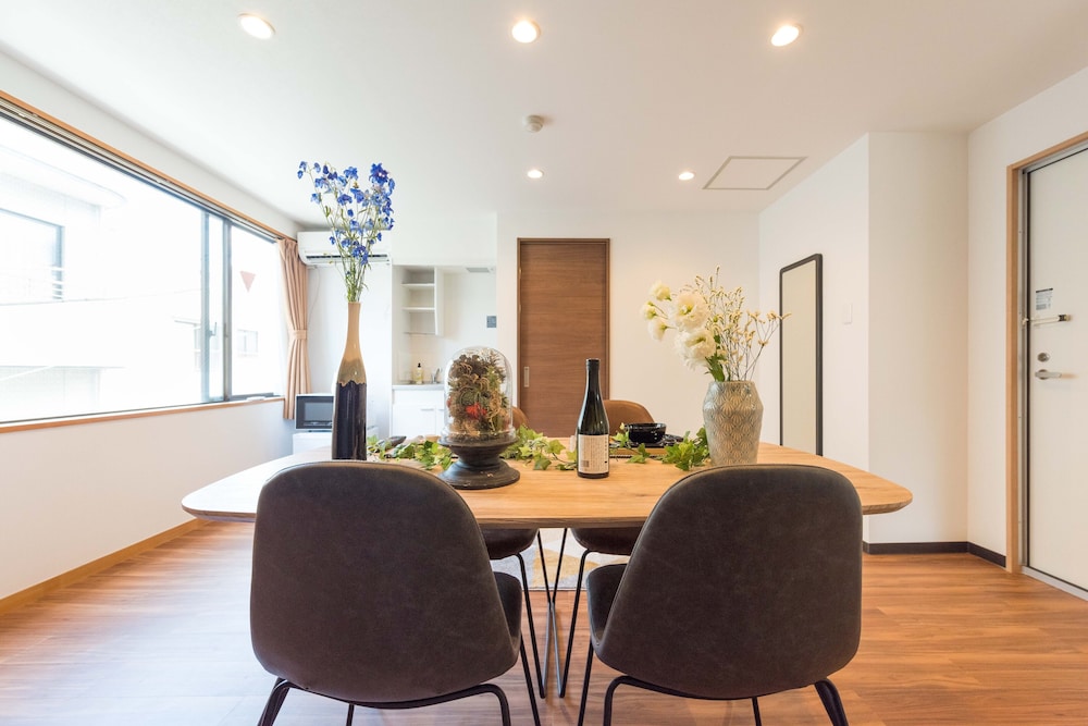 中里301 客室の設備とサービス1 | TORA HOTEL Komagome C