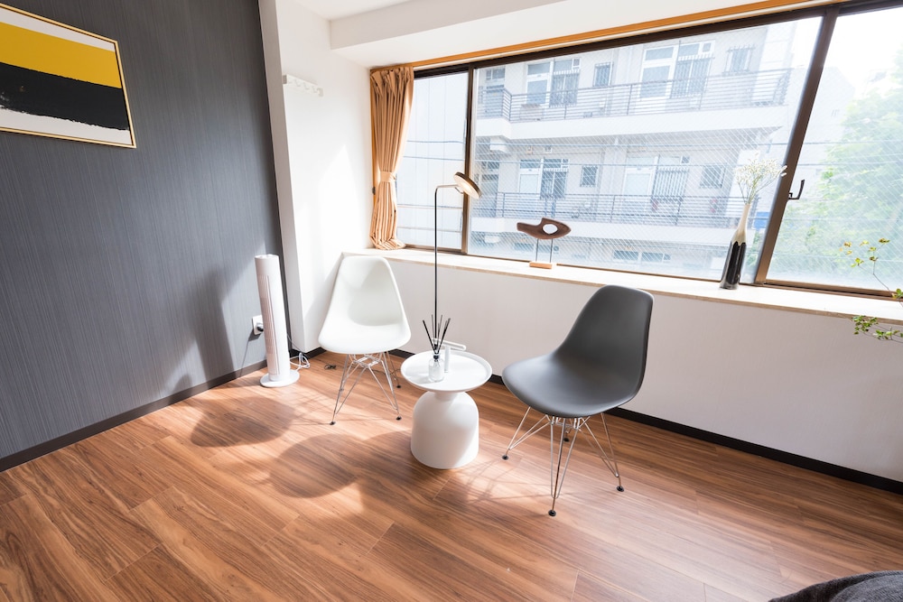 中里301 リビング エリア3 | TORA HOTEL Komagome C