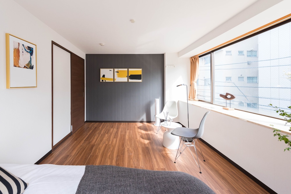 中里301 リビング エリア1 | TORA HOTEL Komagome C