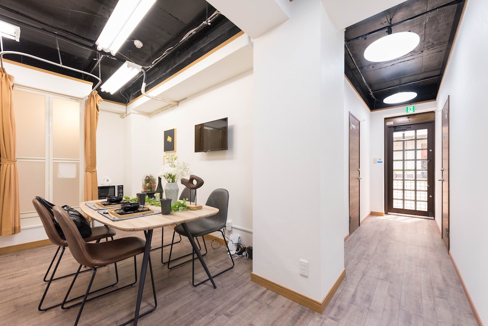 中里101 リビングルーム4 | TORA HOTEL Komagome A