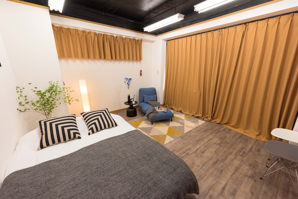 中里101 リビング エリア10 | TORA HOTEL Komagome A