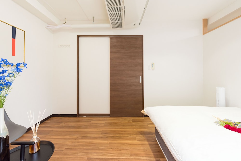 中里201 リビング エリア8 | TORA HOTEL Komagome B