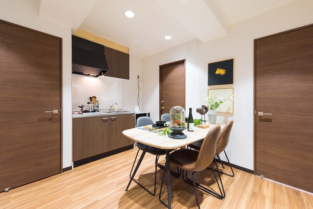 中里201 リビングルーム2 | TORA HOTEL Komagome B