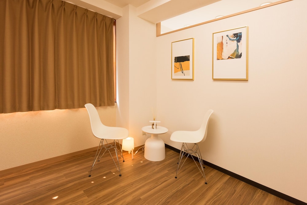 中里201 リビング エリア4 | TORA HOTEL Komagome B