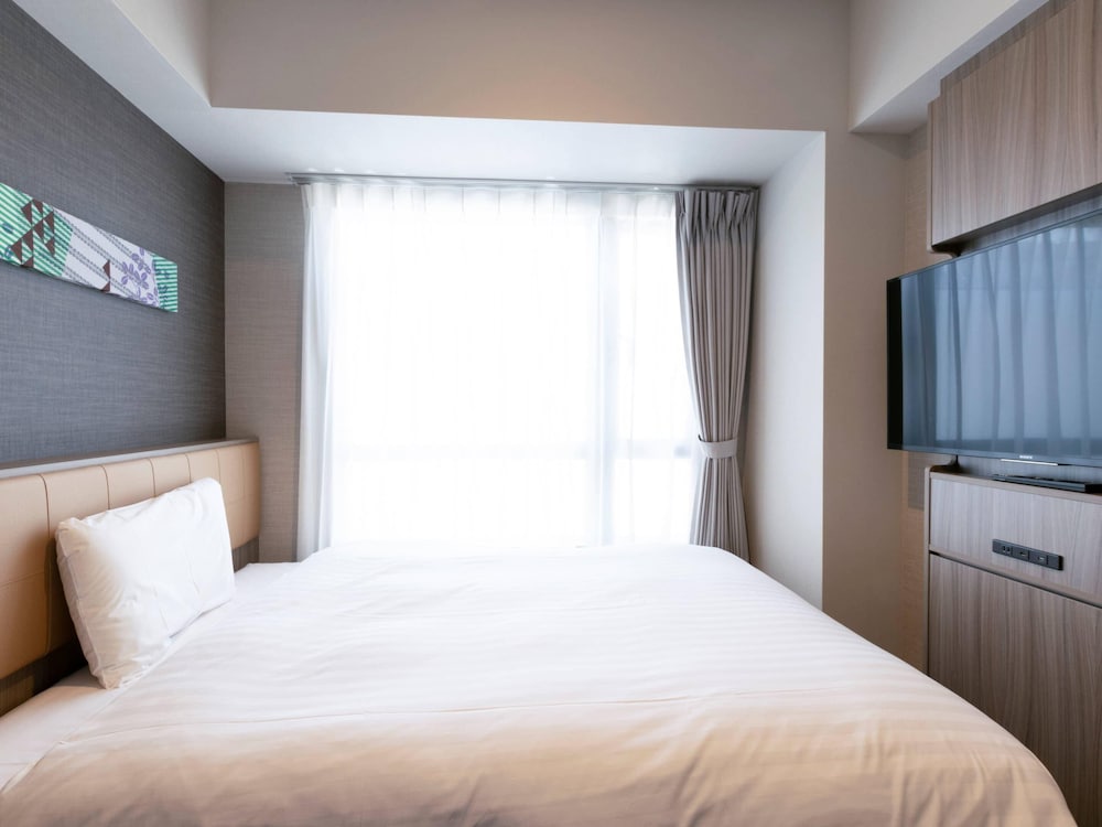 スタンダード ルーム ダブルベッド 1 台 禁煙 客室2 | コンフォートホテルERA京都東寺