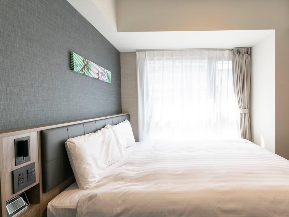 スタンダード ルーム クイーンベッド 1 台 禁煙 客室4 | コンフォートホテルERA京都東寺