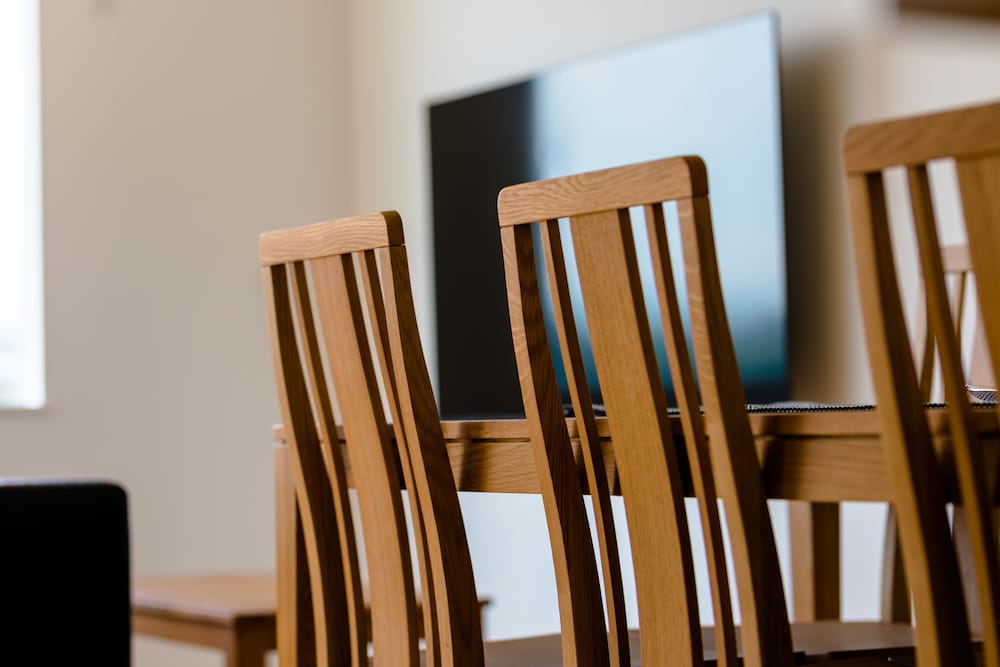 ヴィラ 3 ベッドルーム 禁煙 客室内のダイニングエリア4 | Frame View Mt.Fuji Villa-east-