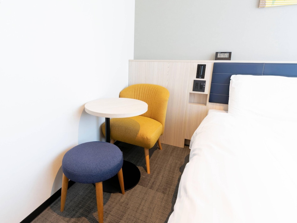 スタンダード ルーム ダブルベッド 1 台 禁煙 客室5 | コンフォートホテル京都堀川五条