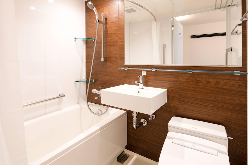 スタンダード ルーム ダブルベッド 1 台 禁煙 客室2 | コンフォートホテル京都堀川五条