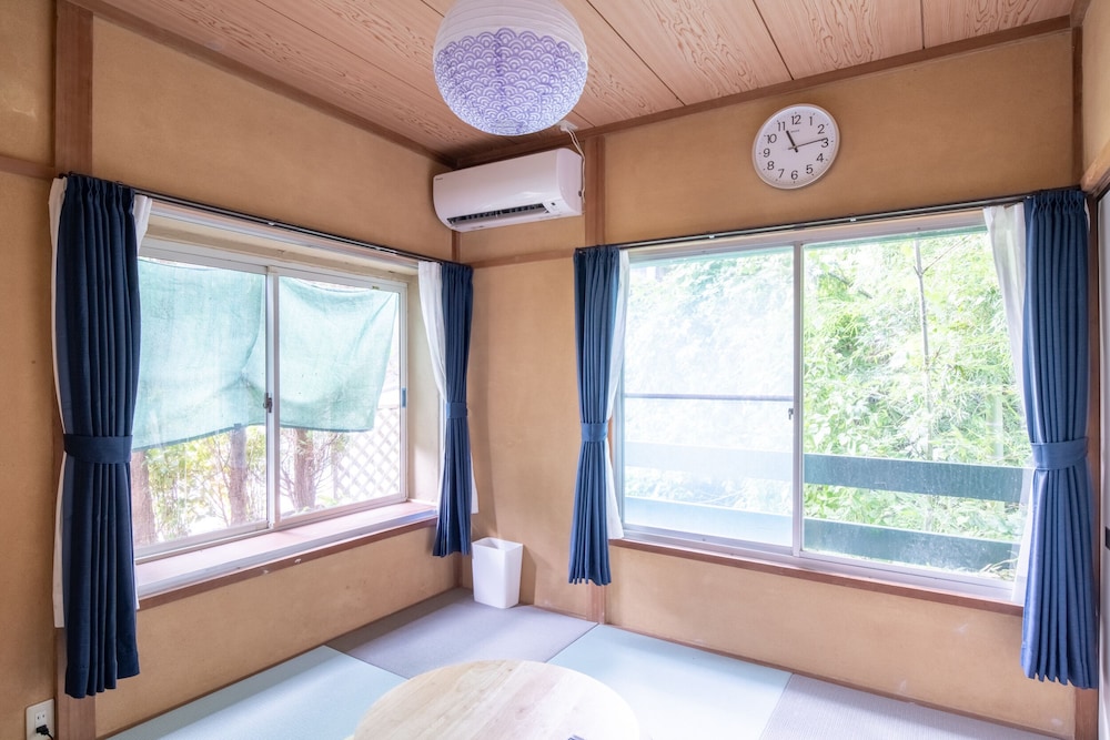 客室1 | VILLENT オーシャンビュー伊豆伊東川奈