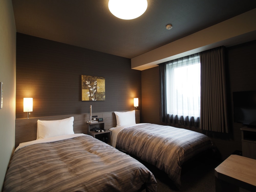 ツインルーム 禁煙 | ホテルルートイン二本松 国道 4 号