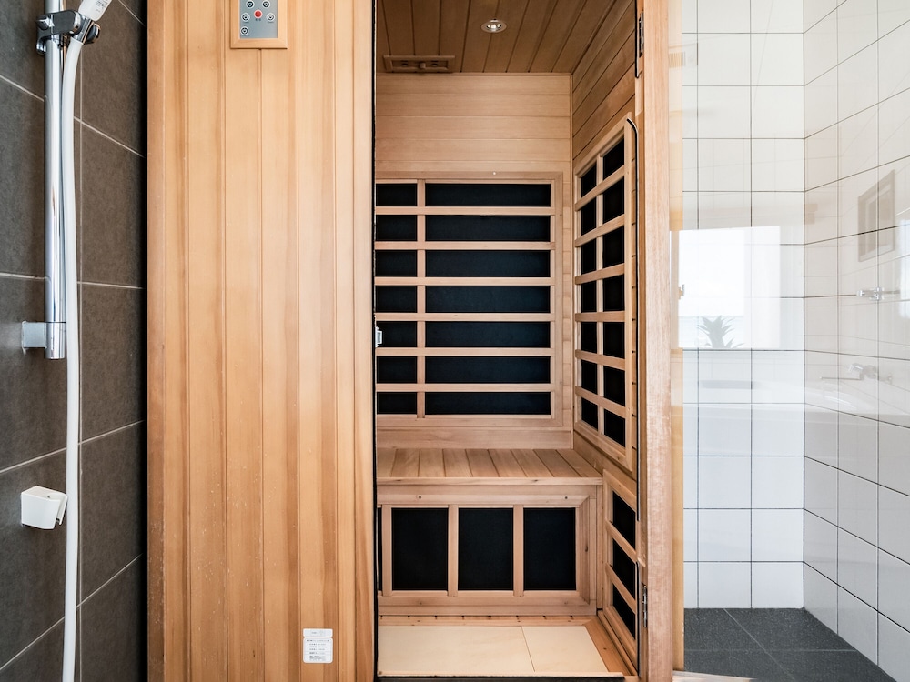 オーシャンビューラグジュアリースイート 禁煙 客室2 | ザ・ビーチテラス ホテルアオ石垣