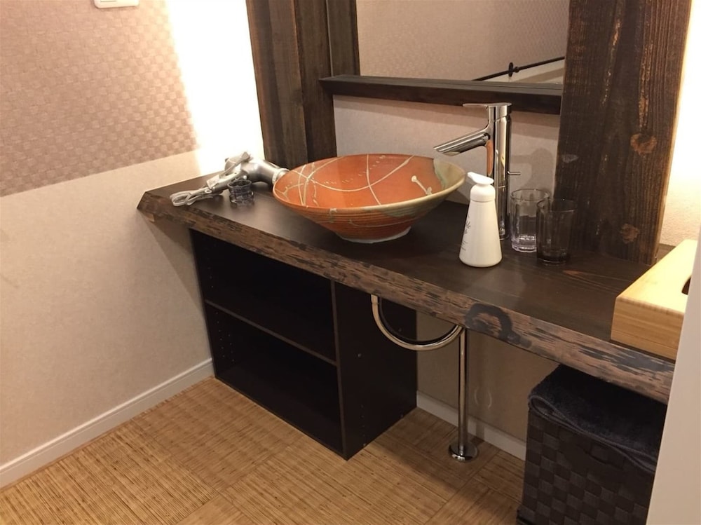 一棟貸し バスルーム3 | 宿家 上野離宮