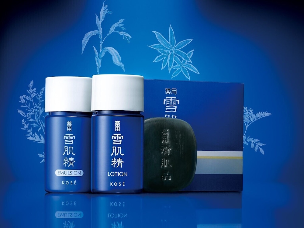 スーペリアダブルルーム - NAGURI 禁煙 客室の設備とサービス1 | UNO HOTEL