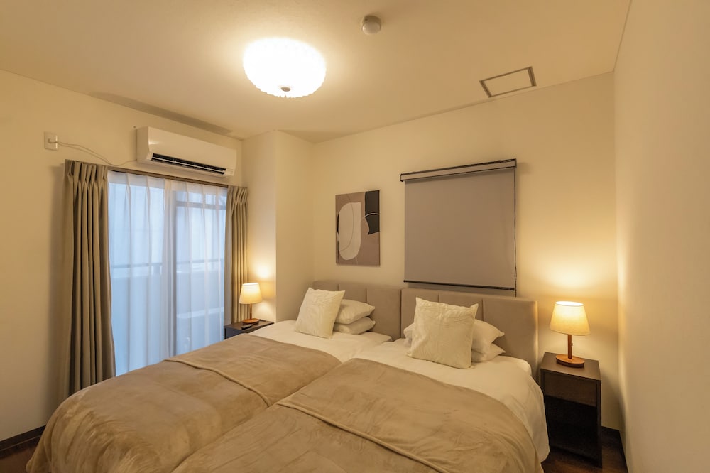 スーペリア ペントハウス 3 ベッドルーム 禁煙 パークビュー 客室0 | プレシオーソ梅田