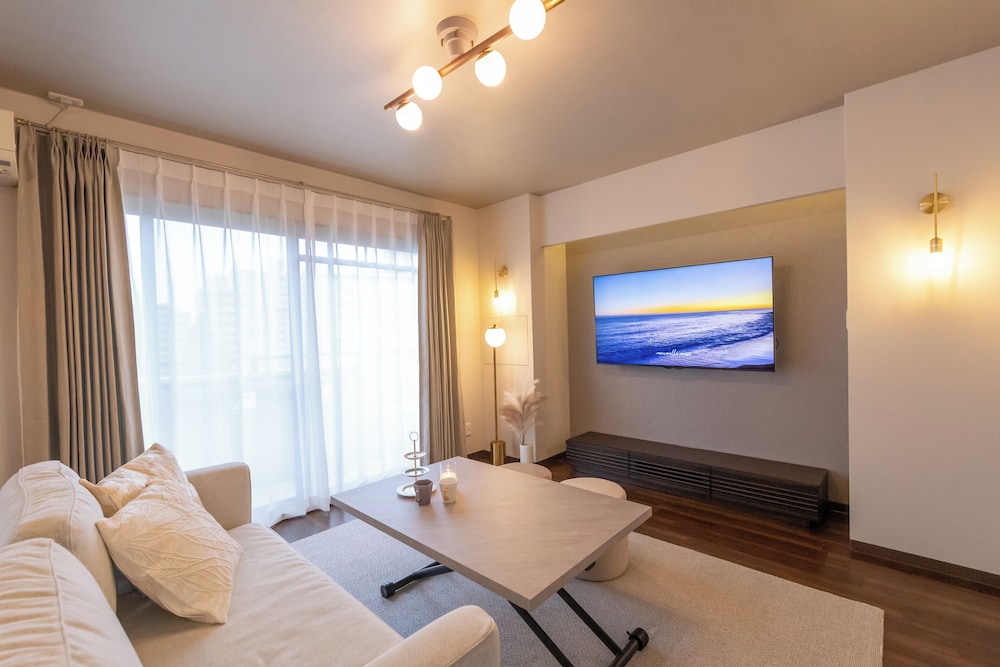 スーペリア ペントハウス 3 ベッドルーム 禁煙 パークビュー | プレシオーソ梅田