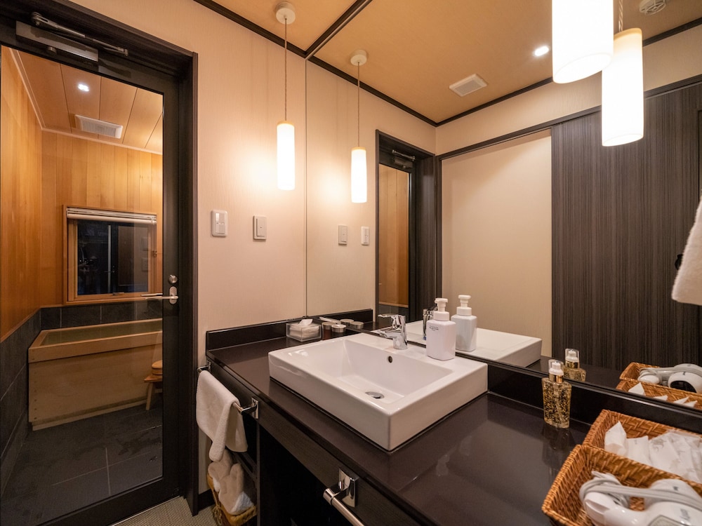 プレミアム和洋室 バスルーム0 | 安比高原森のホテル