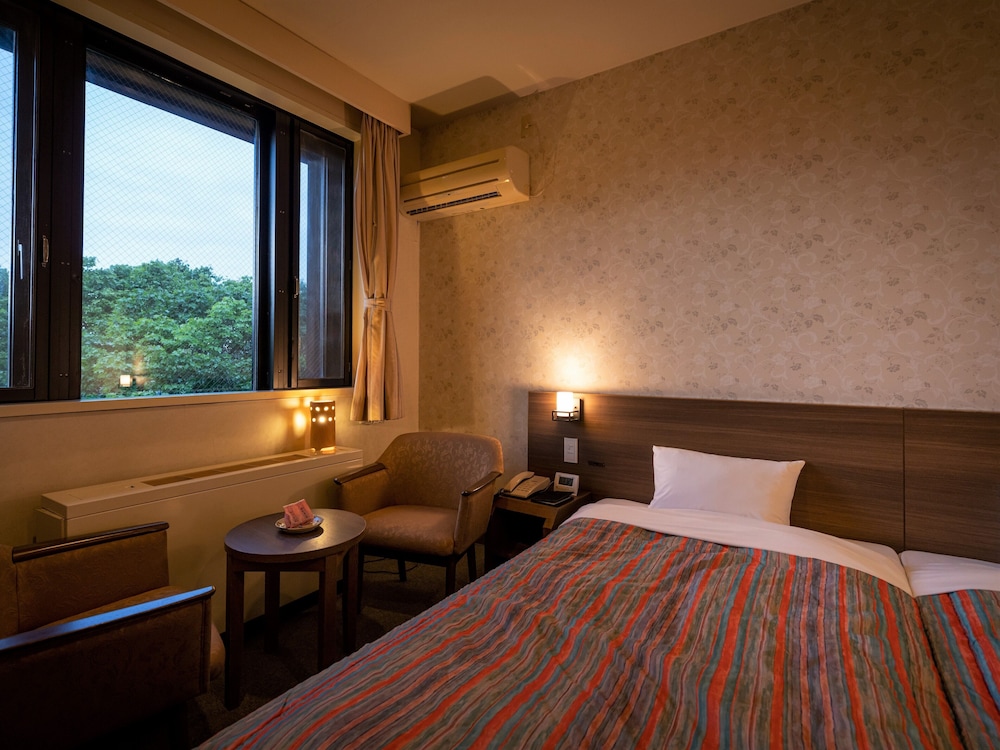 スタンダード ツインルーム 客室2 | 安比高原森のホテル