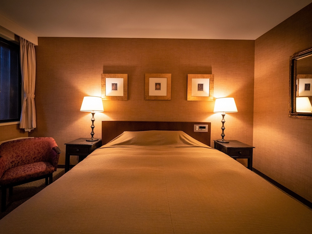 スーペリア ダブルルーム 客室1 | 安比高原森のホテル