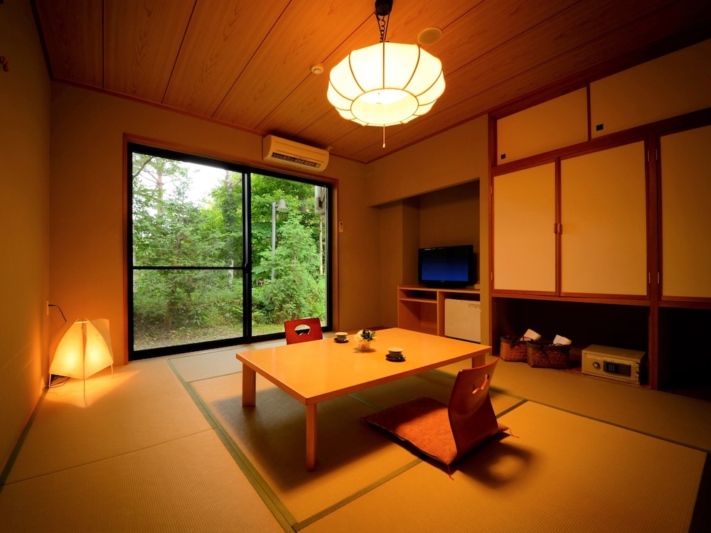 スタンダード和室10畳 | 安比高原森のホテル