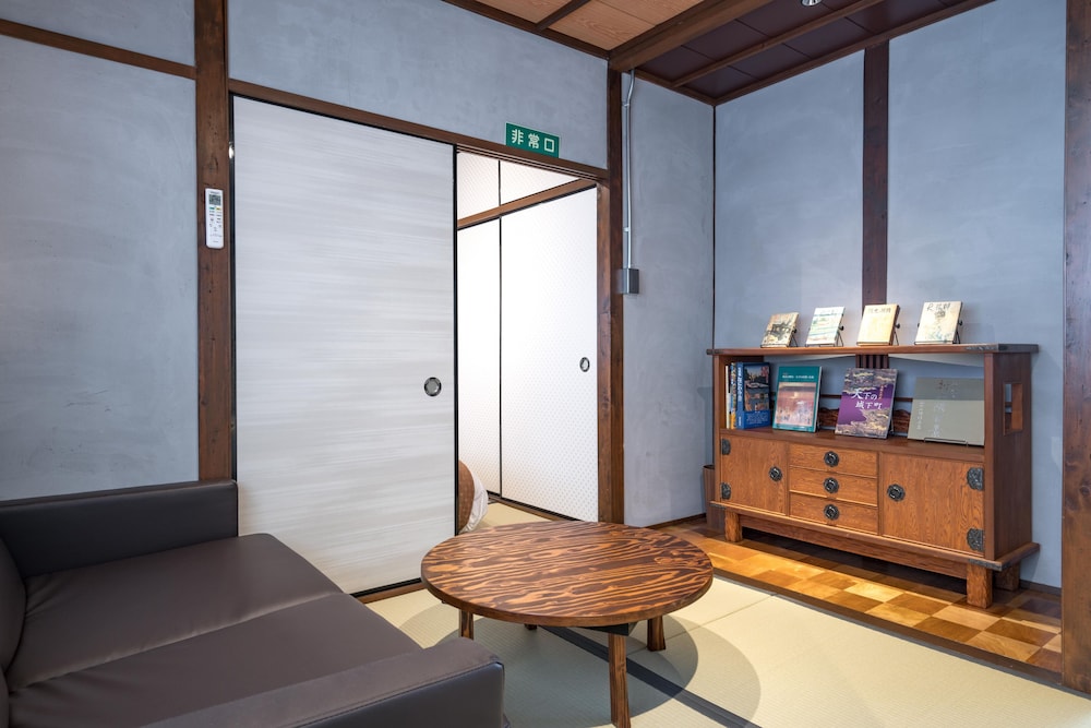 一棟貸し リビングルーム0 | 今昔荘 大阪 弁天町 - 光湯屋 -