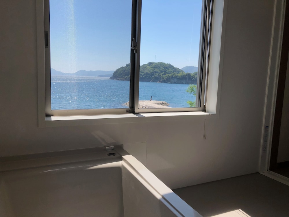 ヴィラ 禁煙 バスルーム2 | ヴィラ汐音