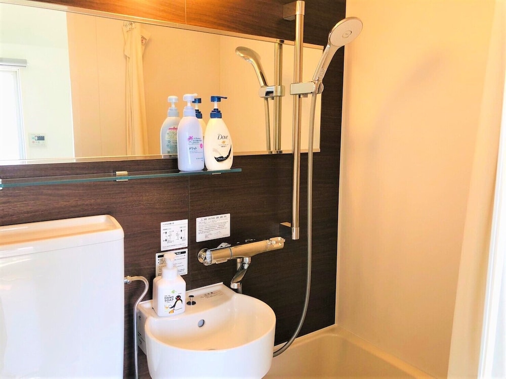 アパートメント 禁煙 (with Sofa bed) バスルーム1 | Hotel Peace Park Tokaichi