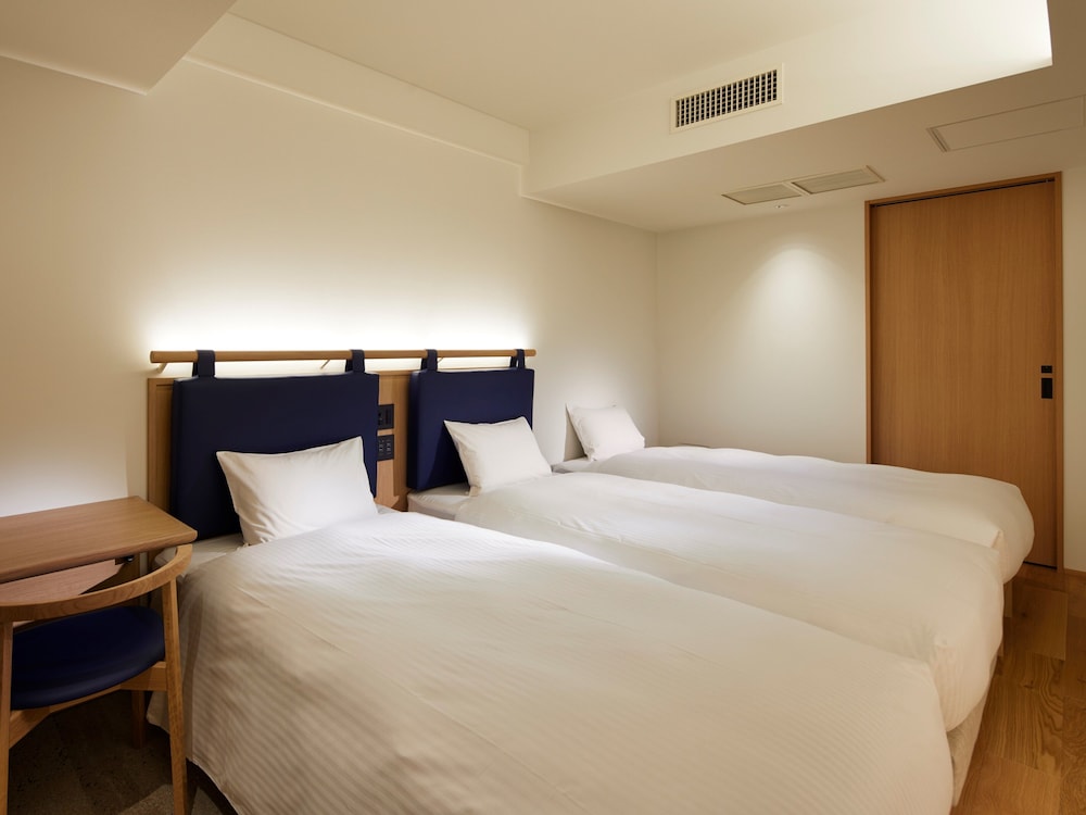 スタンダードツイン【禁煙】 客室2 | ホテル・アンドルームス京都七条