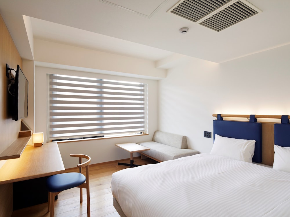 スタンダードダブル【禁煙】 客室1 | ホテル・アンドルームス京都七条