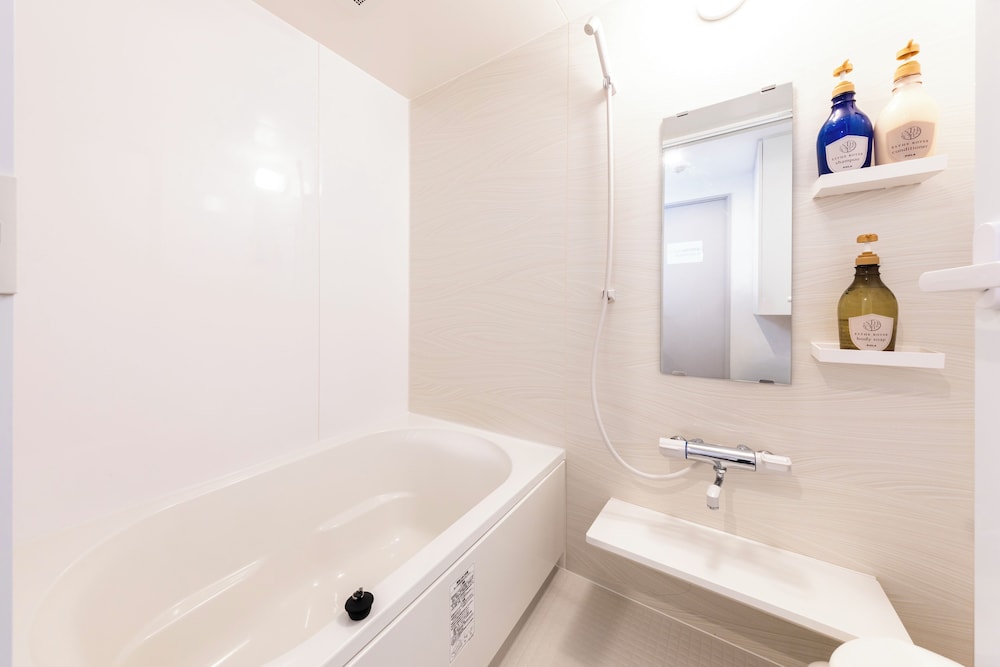 コンフォート アパートメント バスルーム2 | Riverside Inn Hakata