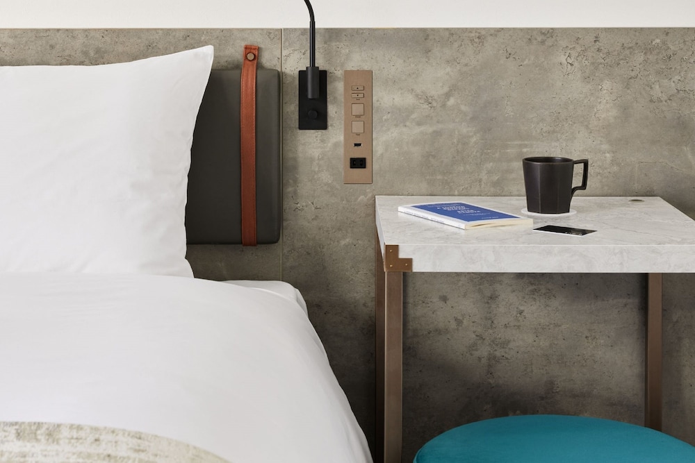 キング 禁煙 客室1 | the b 銀座