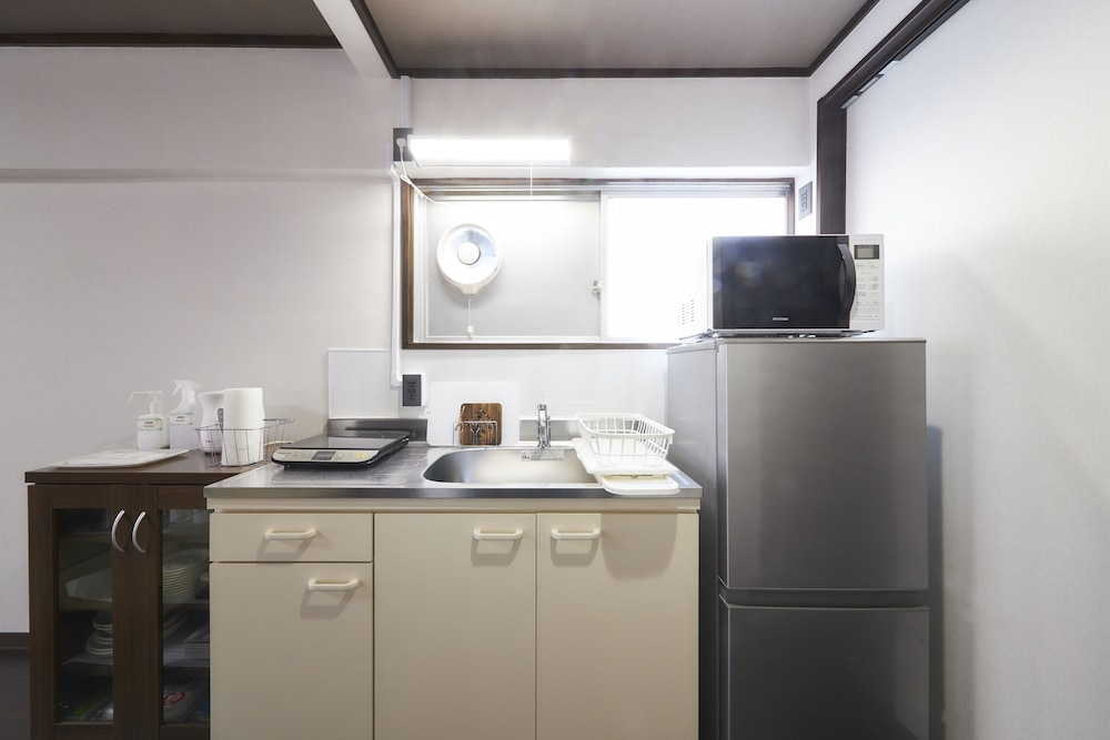 ルーム 禁煙 (Oyado Kinokuniya Ginya Machi 2 (3F)) 専用簡易キッチン3 | おやど紀伊国屋銀屋町弍館