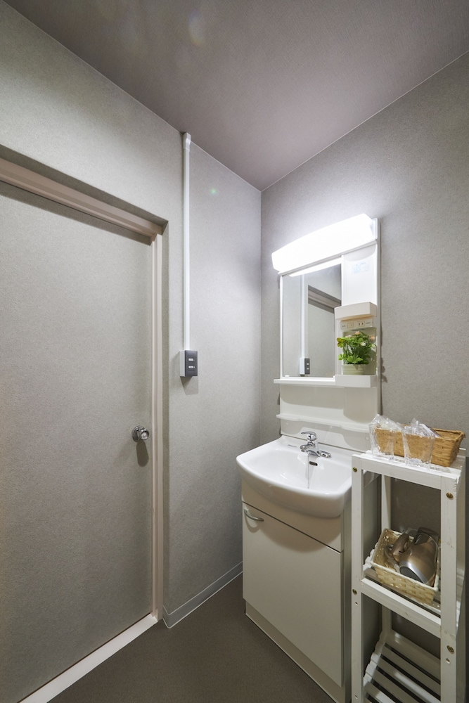 ルーム 禁煙 (Oyado Kinokuniya Ginya Machi 2 (5F)) バスルーム3 | おやど紀伊国屋銀屋町弍館