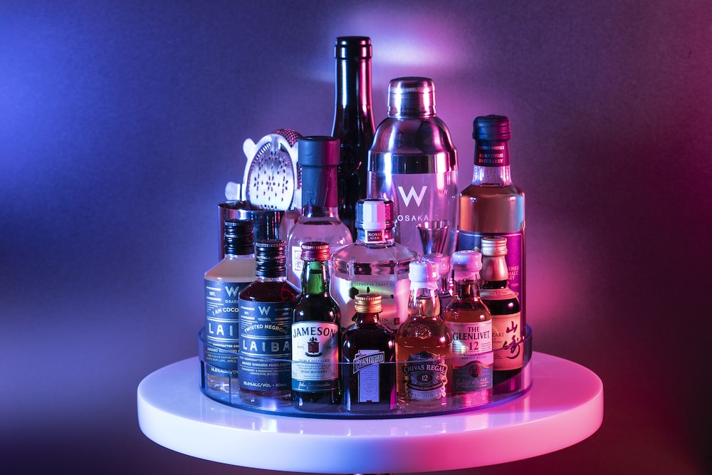 ルーム キングベッド 1 台 禁煙 客室2 | W大阪