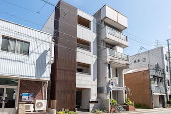 GRAND BASE 博多奈良屋