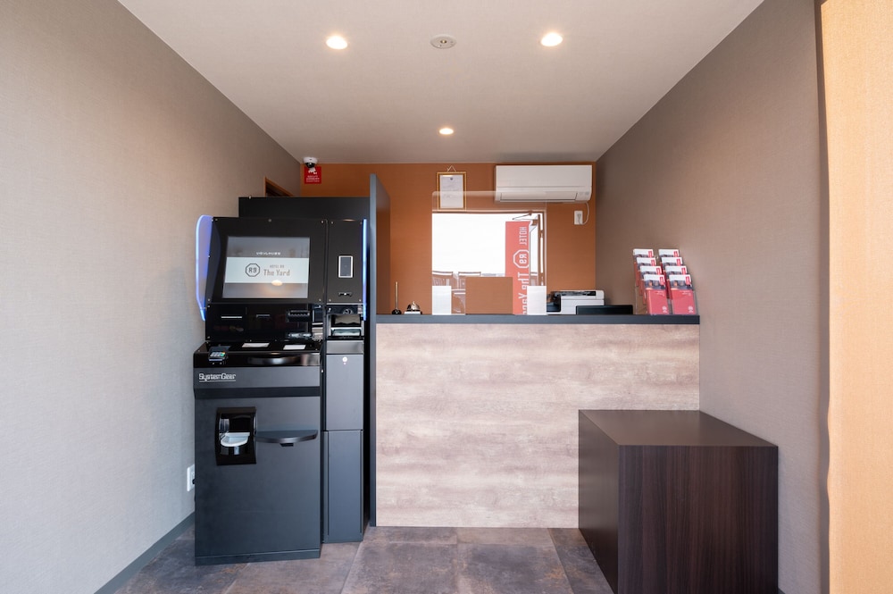 フロント1 | HOTEL R9 The Yard 阿見 フロント1 | HOTEL R9 The Yard 阿見