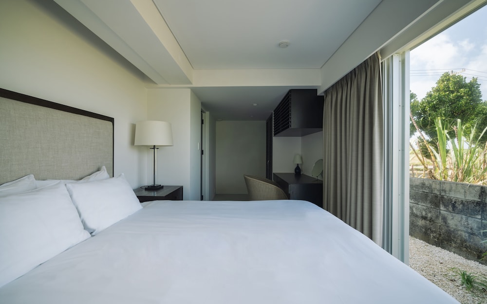 プレミアム プールヴィラ 4 ベッドルーム 禁煙 サウナ 客室10 | ヴィラ コンテ