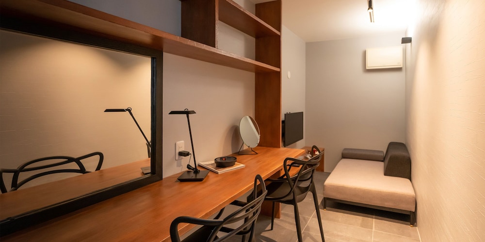 プレミアム プールヴィラ 4 ベッドルーム 禁煙 サウナ 客室7 | ヴィラ コンテ