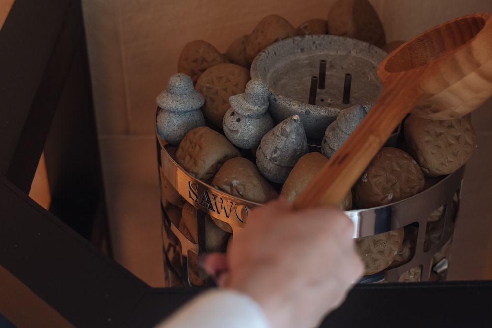 プレミアム プールヴィラ 4 ベッドルーム 禁煙 サウナ バスルーム13 | ヴィラ コンテ