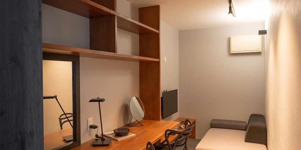 プレミアム プールヴィラ 4 ベッドルーム 禁煙 サウナ 客室4 | ヴィラ コンテ