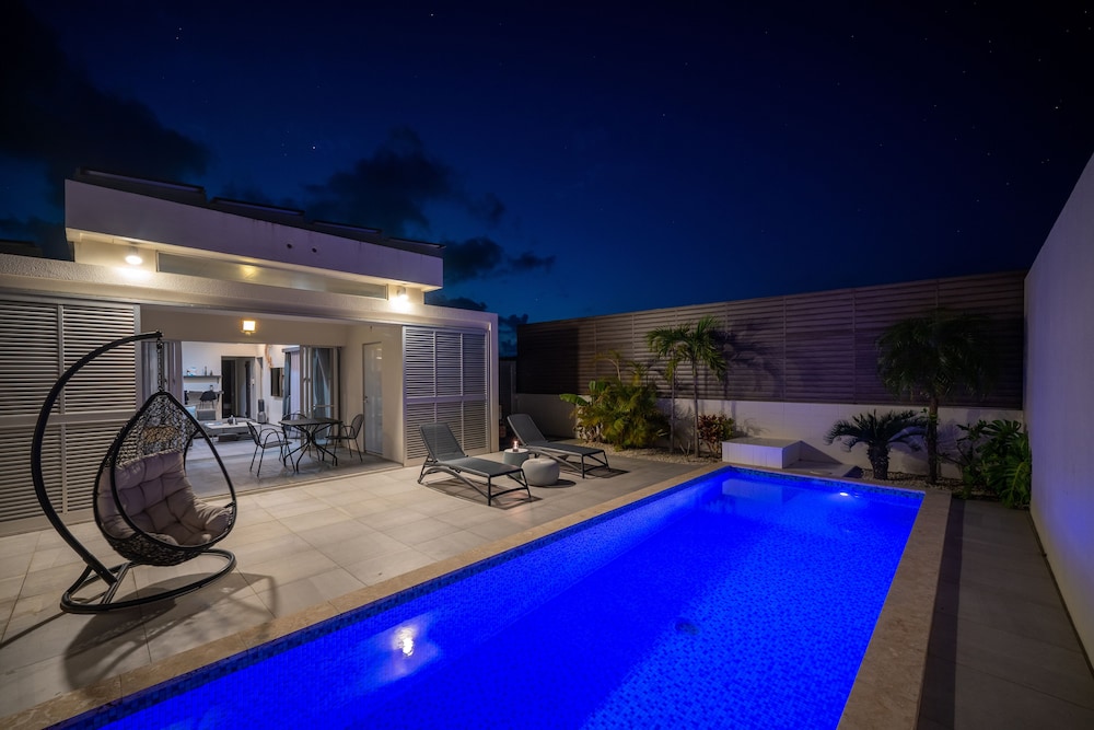 プレミアム プールヴィラ 4 ベッドルーム 禁煙 サウナ テラス / パティオ8 | ヴィラ コンテ