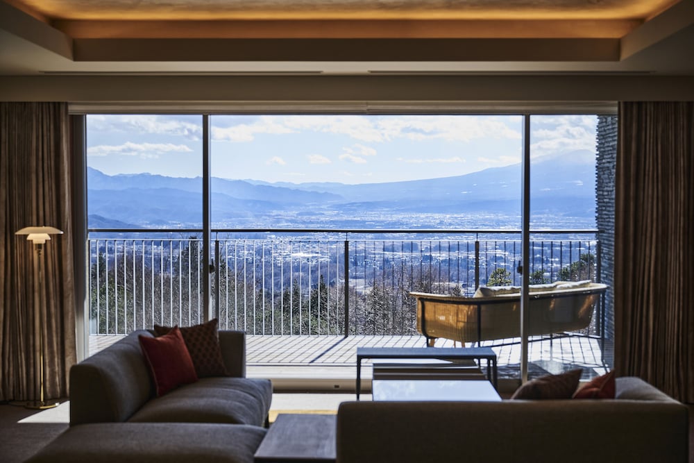 御代田スイート (温泉付) 禁煙 | THE HIRAMATSU 軽井沢 御代田