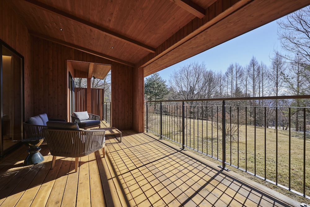 ヴィラスイート (温泉付) 禁煙 テラス / パティオ0 | THE HIRAMATSU 軽井沢 御代田