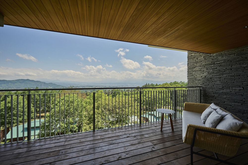 デラックスツイン (スカイビュー・温泉付) 禁煙 部屋からの景観0 | THE HIRAMATSU 軽井沢 御代田