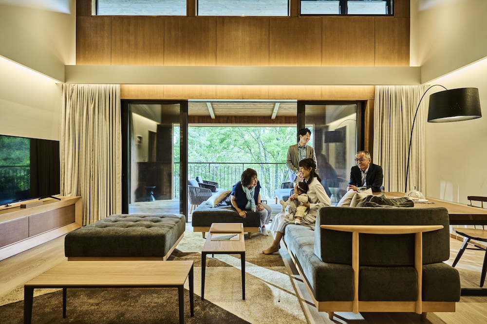 ヴィラスイート (温泉付) 禁煙 客室8 | THE HIRAMATSU 軽井沢 御代田