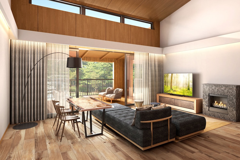 ヴィラスイート (温泉付) 禁煙 リビング エリア0 | THE HIRAMATSU 軽井沢 御代田