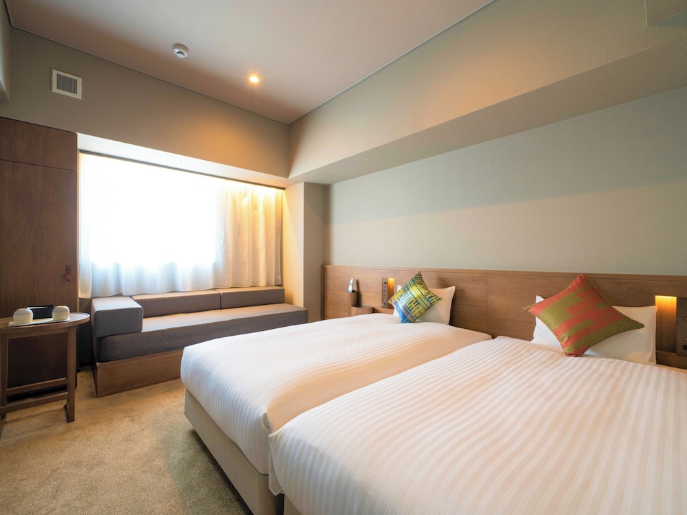 スーペリア ツインルーム B (シャワーブースのみ) 禁煙 | ホテルオリエンタルエクスプレス福岡中洲川端