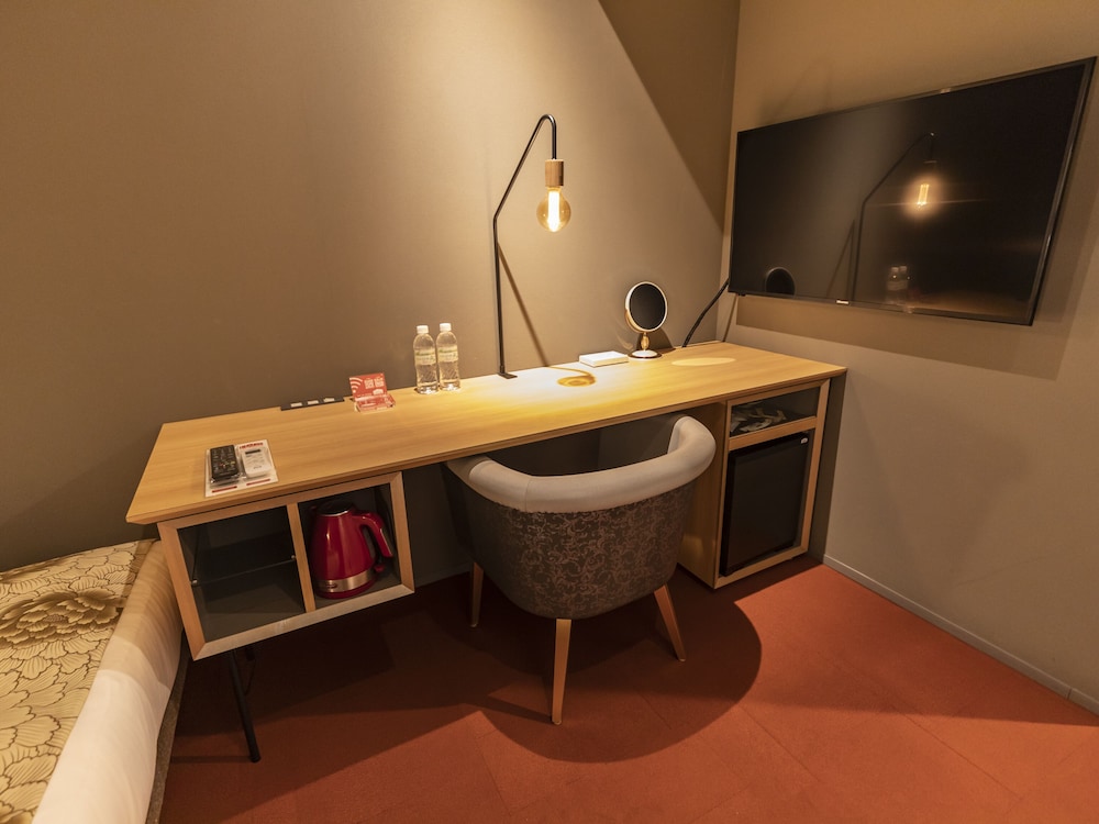 おまかせ部屋 ツインルーム 禁煙 客室3 | HALE 京都丹波口