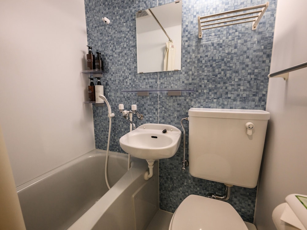 和室コンド 禁煙 バスルーム0 | 畳の宿 那覇壺屋 by コルディオプレミアム