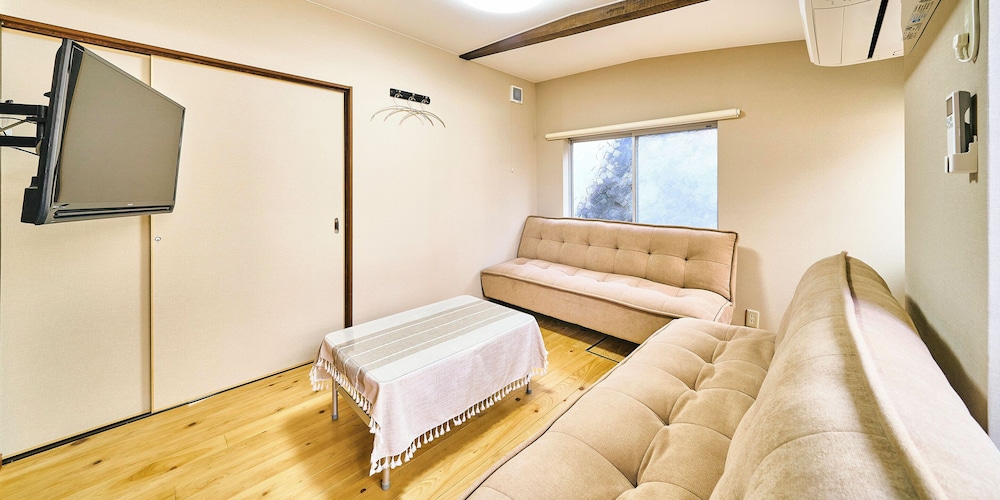 まるごと貸切ゲストハウス 客室2 | 心結 ゲストハウス 新宮店